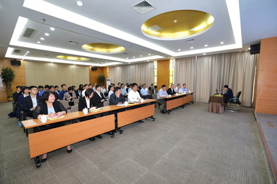 招商局集團(tuán) 百年品牌，領(lǐng)航中國綜合企業(yè)發(fā)展