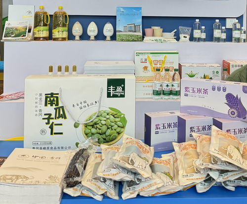 2024太陽(yáng)島企業(yè)家年會(huì) 青岡縣特色產(chǎn)品獲好評(píng)，招商引資成果豐碩